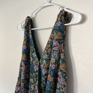 NWOT Green Floral bodysuit